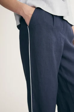 Linen pants with elastic