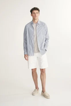 Semi-fitted striped shirt